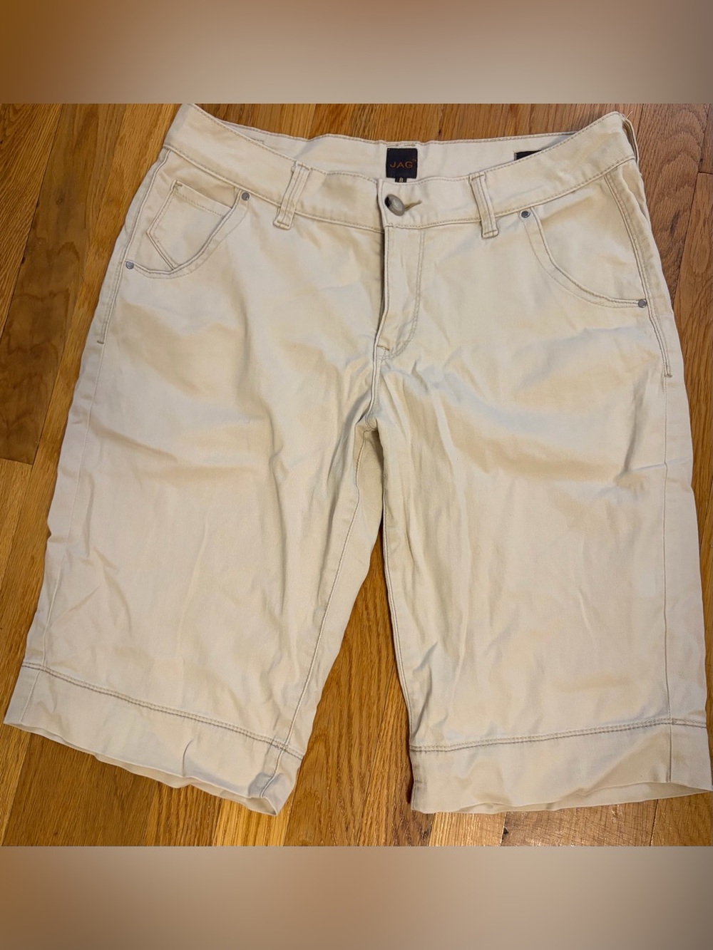 Jag Jeans Cream Flat-Front Casual Shorts